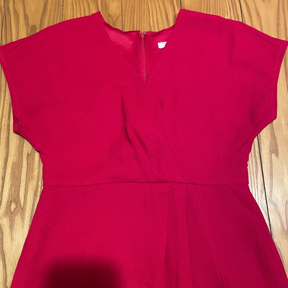NWOT London Style Short Sleeve Sheathe Dress- Size 8 - Picture 2 of 9